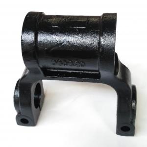 Front Spring Shackle 1590360